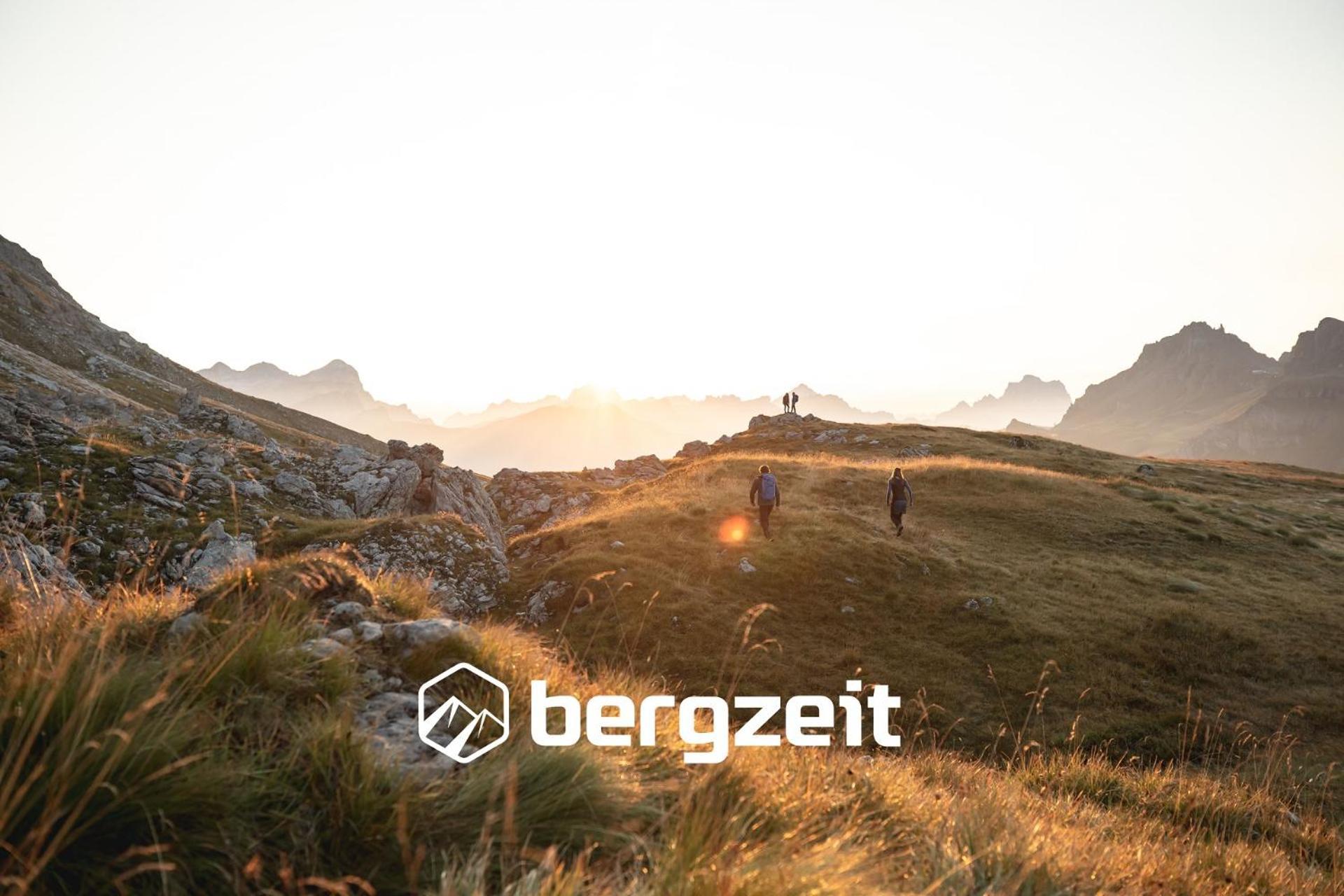 Vila Diese Einfache Unterkunft- Bergheimat Ist Nur Fuer Backpacker- Rucksacktouristen Und Radfahrer - Huettenfeeling Im Backpackerhoues- Ganz Einfach - Ganz Unkompliziert - Ganz Relaxd Linthal Exteriér fotografie