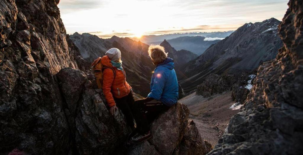 Vila Diese Einfache Unterkunft- Bergheimat Ist Nur Fuer Backpacker- Rucksacktouristen Und Radfahrer - Huettenfeeling Im Backpackerhoues- Ganz Einfach - Ganz Unkompliziert - Ganz Relaxd Linthal Exteriér fotografie